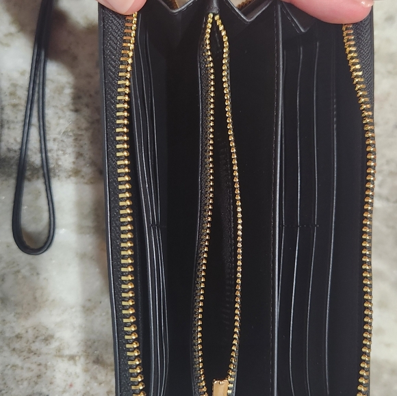 COACH Long Zip Around Wallet - Picture 2 of 3